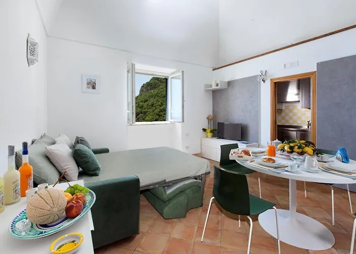 Estate4home - La Casa Di Lia * 波西塔諾