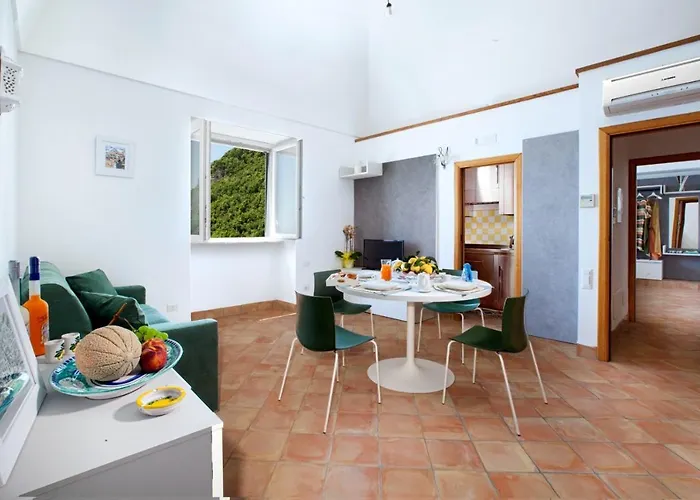 Estate4home - La Casa Di Lia * بوسيتانو